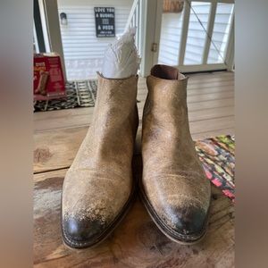 Diba True leather distressed short ankle boot size 11